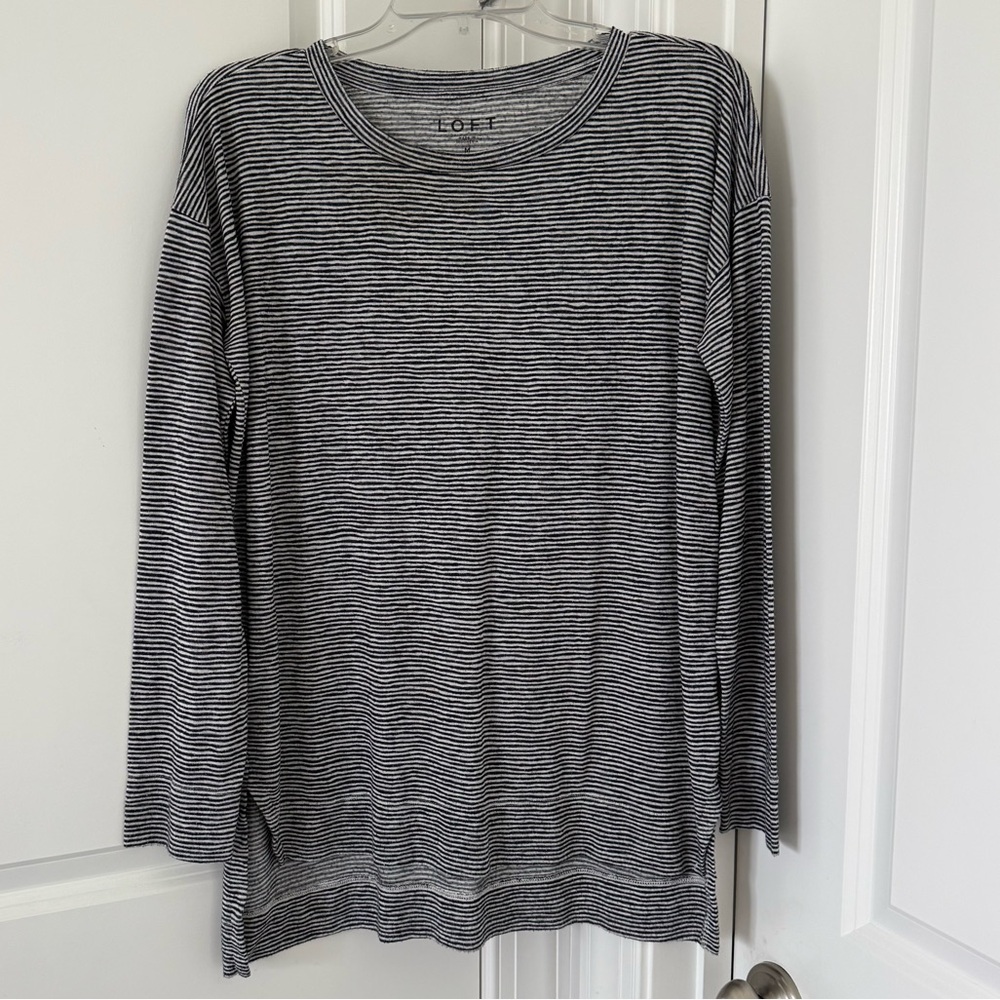 LOFT Black & White Crewneck Striped Top